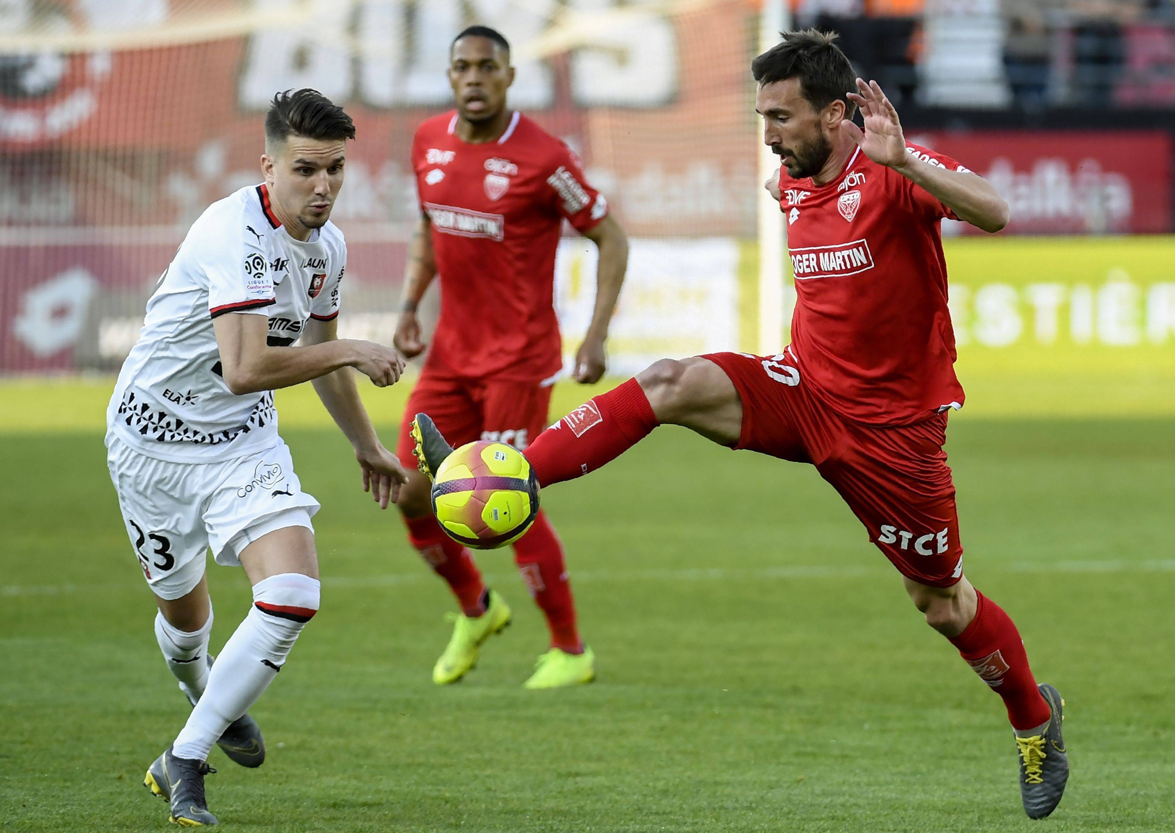 关于国际大赛足球比赛强势展开,竞争激烈的信息 关于国际大赛足球比赛强势展开,竞争激烈的信息