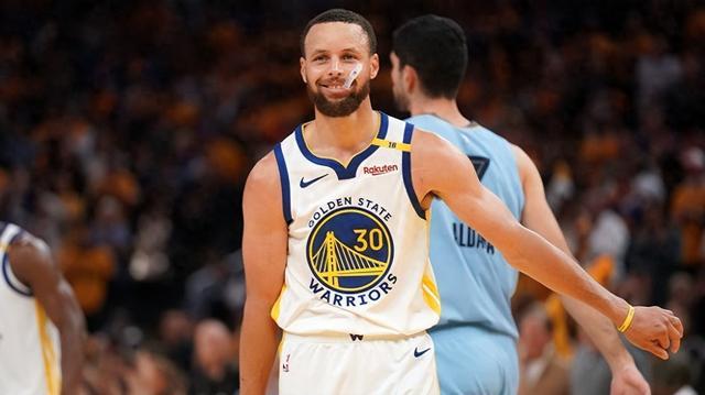 库里带伤出战绝杀带队擒下强敌火箭 库里带伤出战绝杀带队擒下强敌火箭