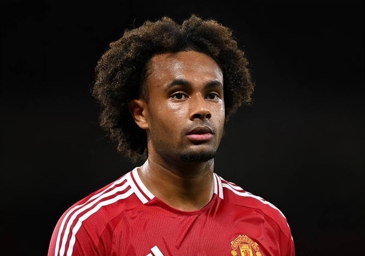 关于曼联主帅范加尔为球队不胜发声:我们会继续努力的信息 关于曼联主帅范加尔为球队不胜发声:我们会继续努力的信息