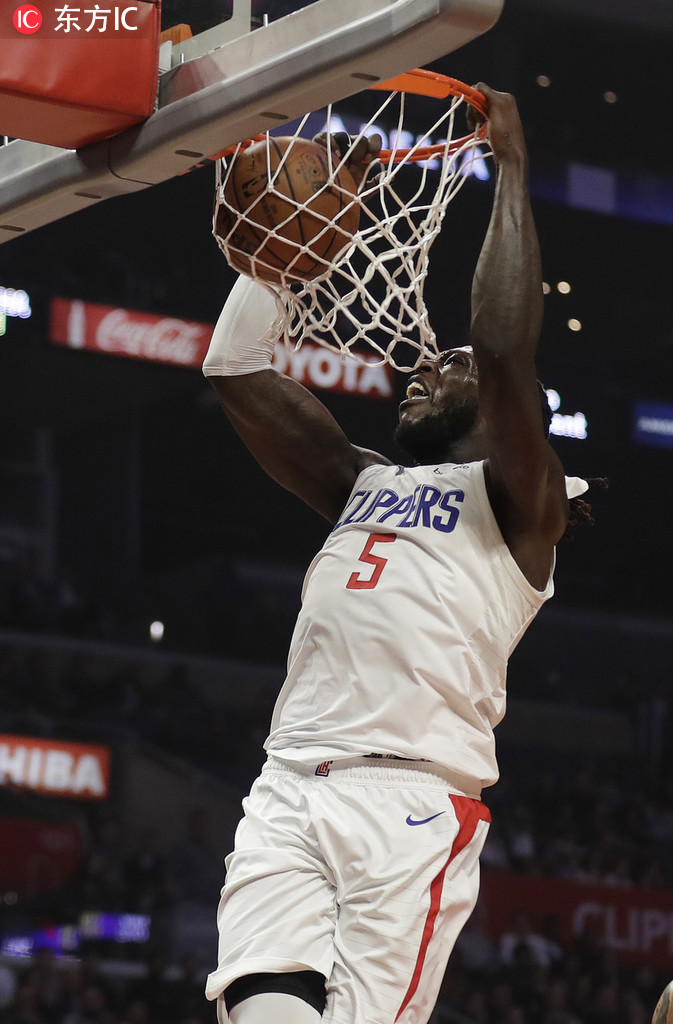 快船力克鹈鹕，哈雷尔狂砍25分