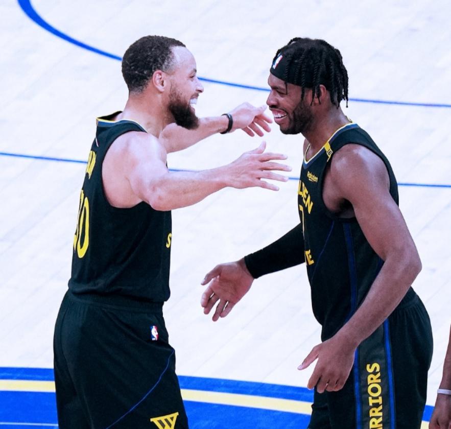 aoa体育视频-勇士遭遇不敌，季后赛席位岌岌可危的简单介绍