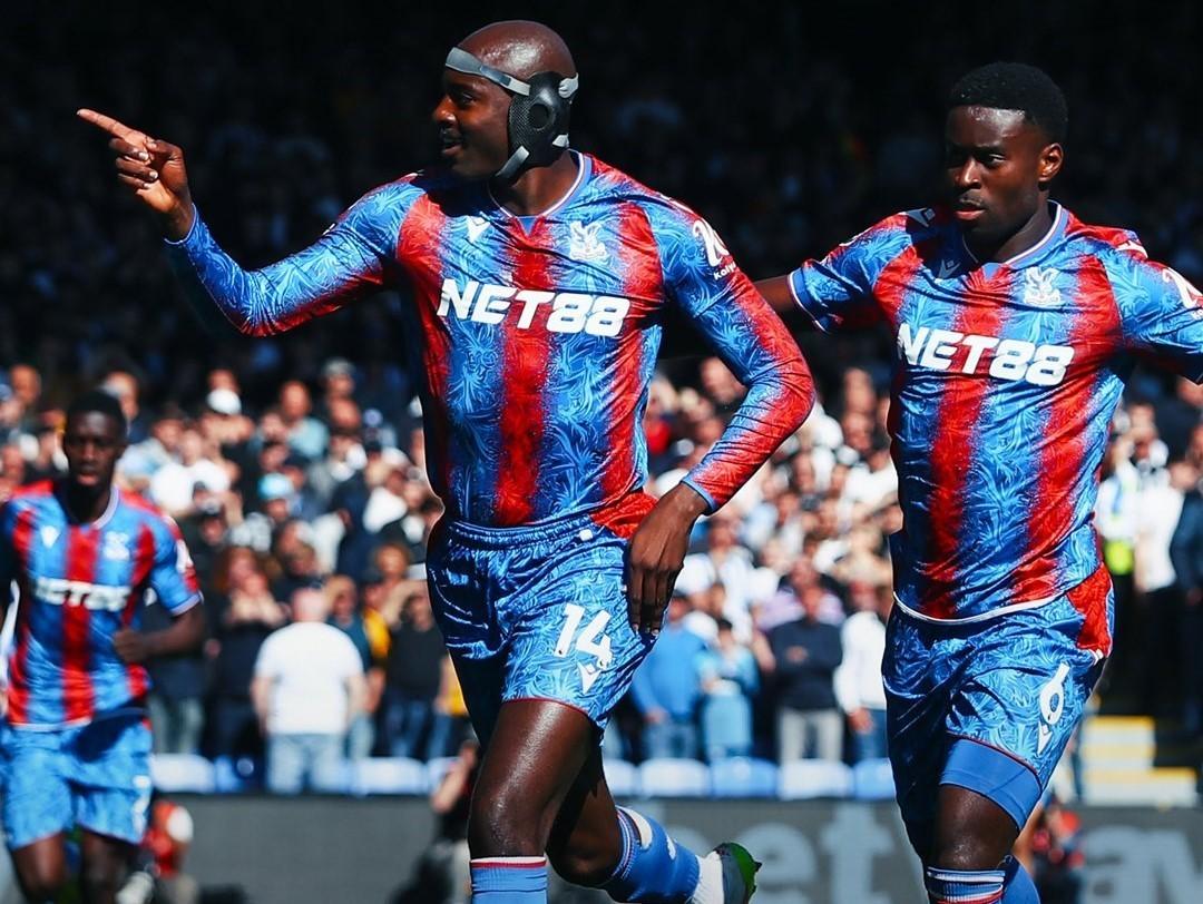 aoa体育培训-水晶宫客场大胜，终结对手不败纪录的简单介绍